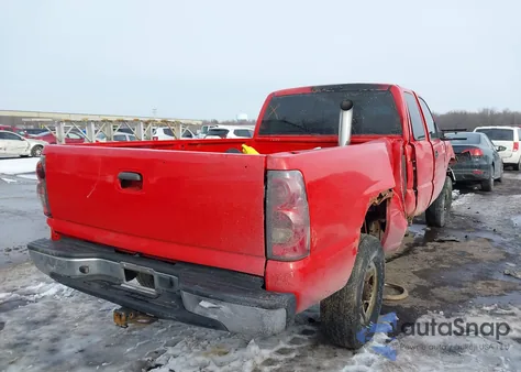 2005 Chevrolet Silverado 2500Hd Ls from USA, damaged, VIN 1GCHK29215E323867